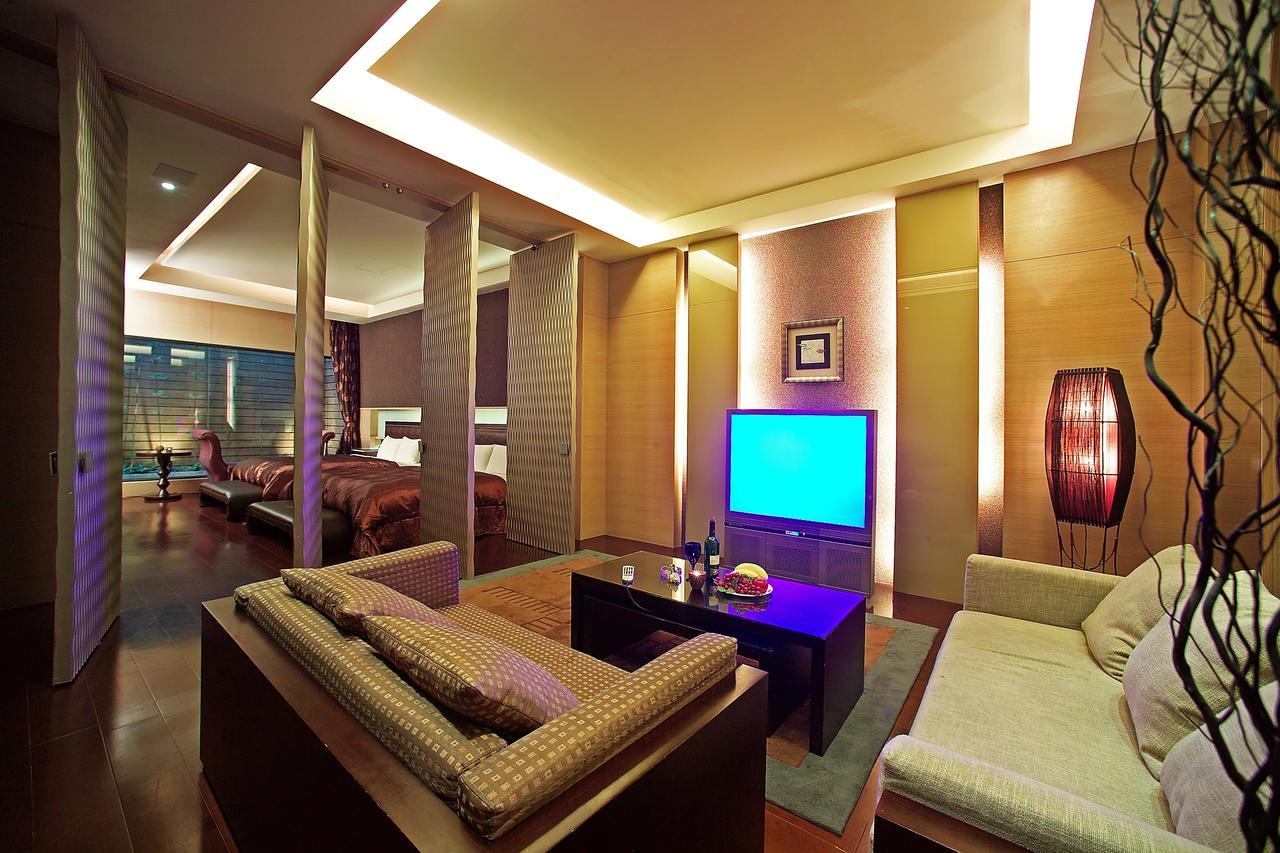 Spring Spa Motel Dali ภายนอก รูปภาพ
