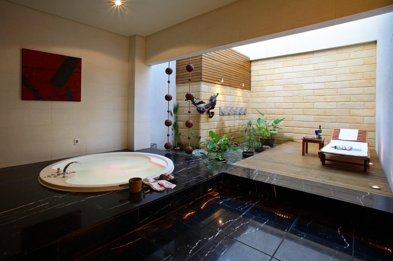 Spring Spa Motel Dali ภายนอก รูปภาพ